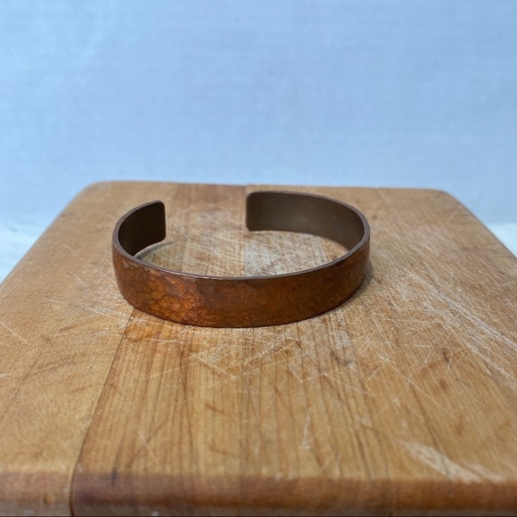 Vintage J Wilson Navajo Hammered Copper Bangle Bracelet
